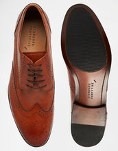 Load image into Gallery viewer, Cen’s dress shoes