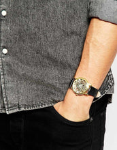 Load image into Gallery viewer, Eart metallic watch